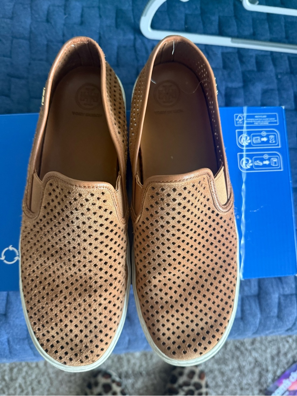 Tory Burch size 9.5 leather boat shoe